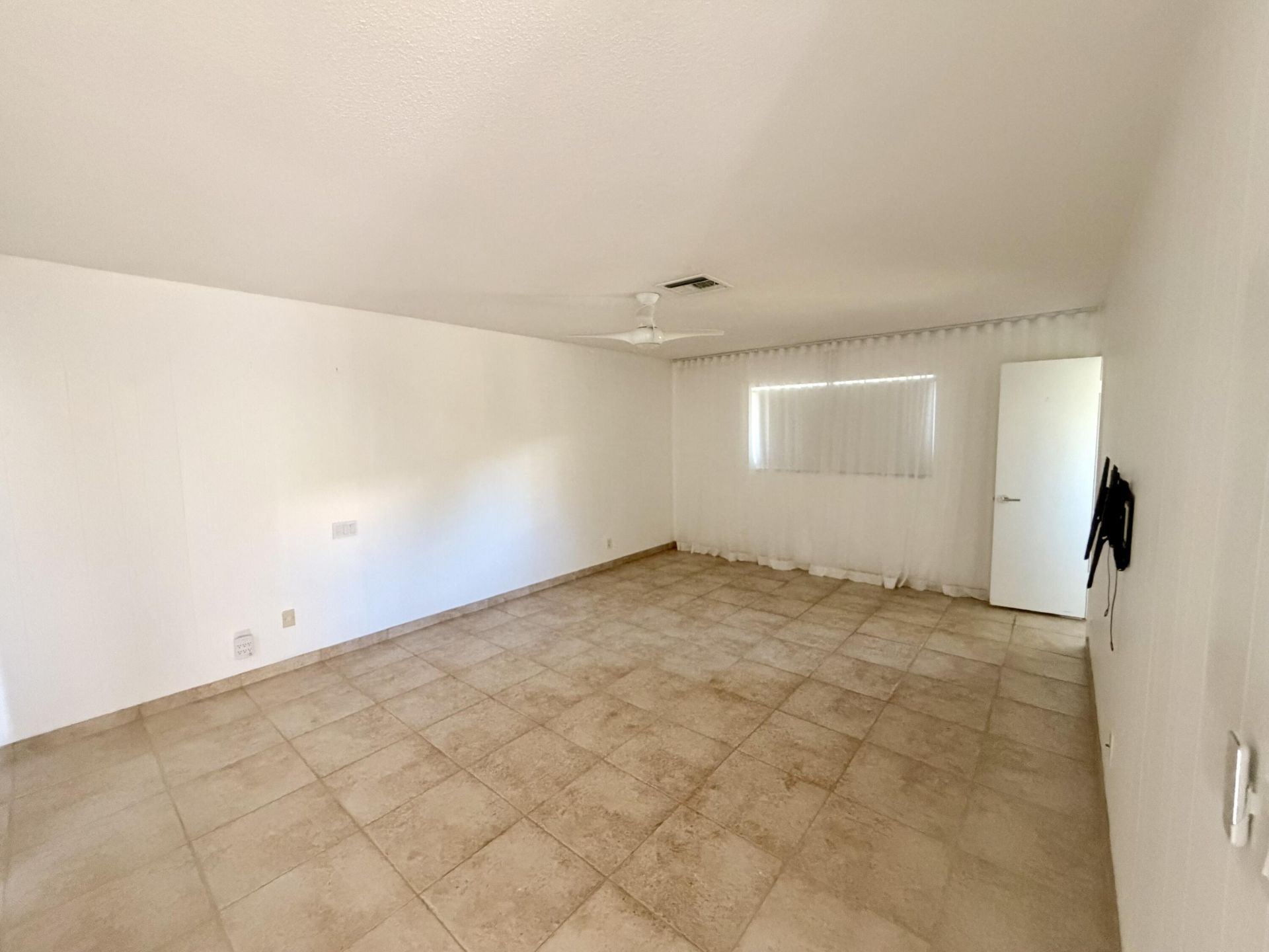 2015 Notre Dame Drive, Lake Worth Beach, FL 33460 Photo