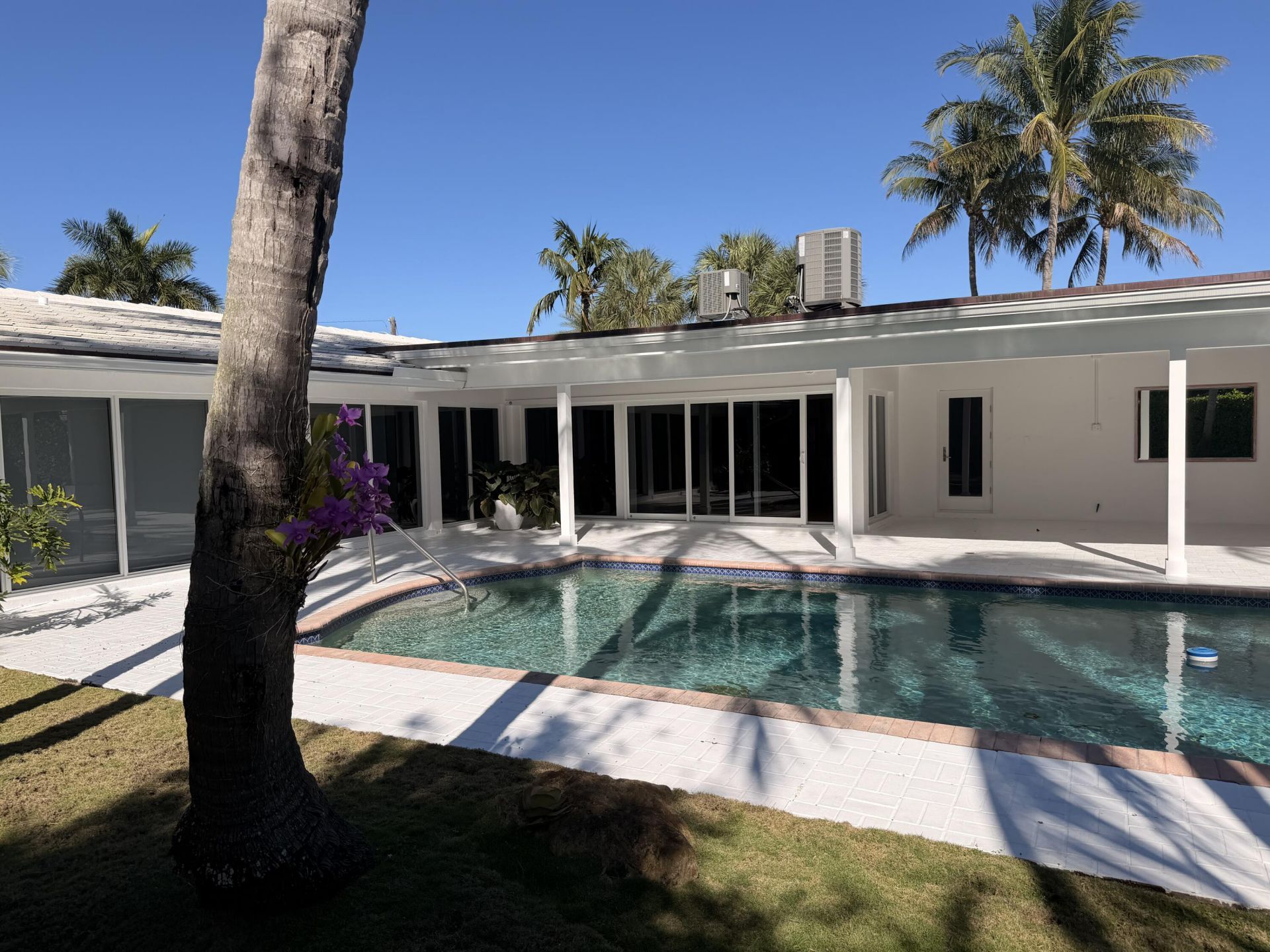 2015 Notre Dame Drive, Lake Worth Beach, FL 33460 Photo