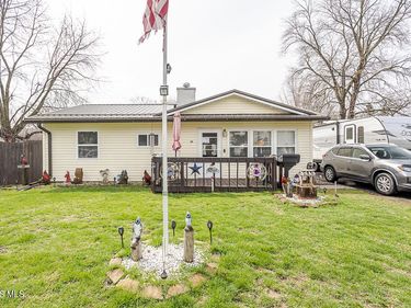 815 Eastern Avenue, Fostoria, OH 44830