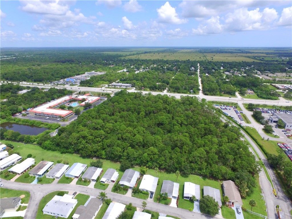 8701 20th Street, Vero Beach, FL 32966 Photo