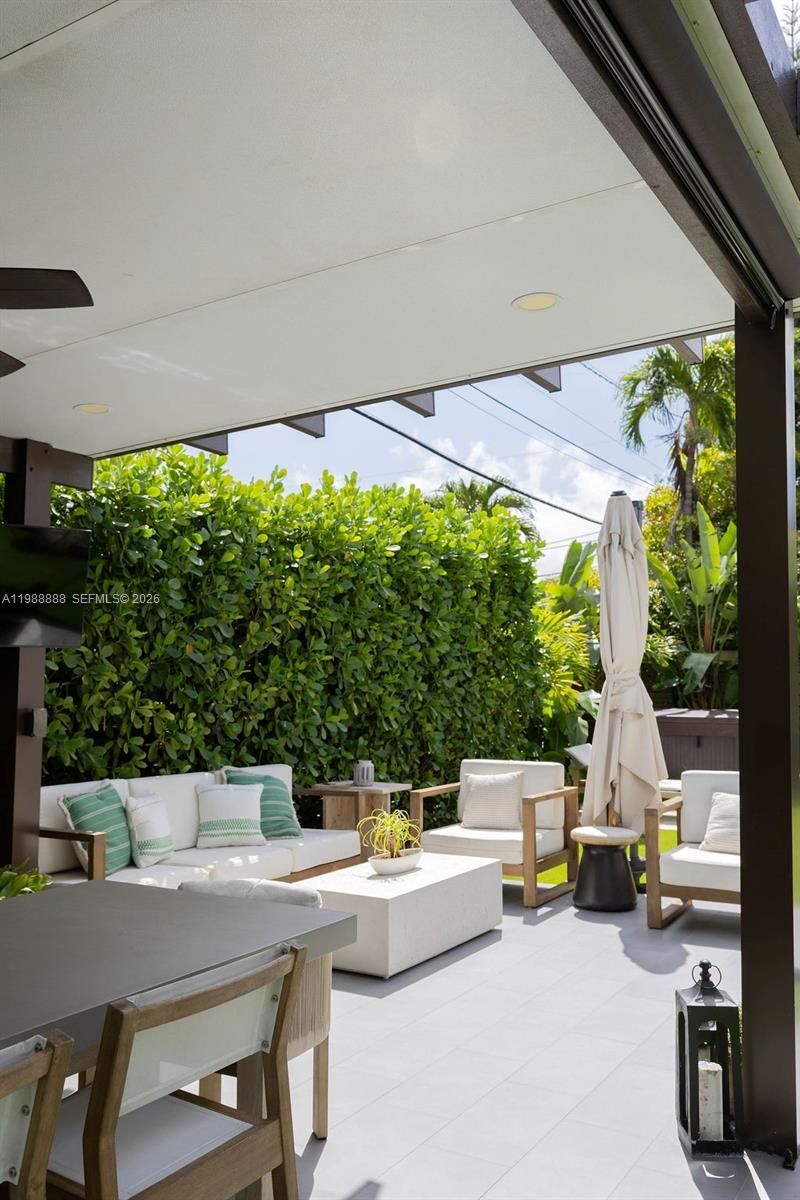 3205 SW 68th Ave , Miami, FL 33155 Photo