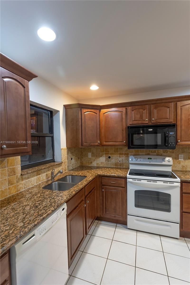 2700 N Seacrest Blvd , Boynton Beach, FL 33435 Photo