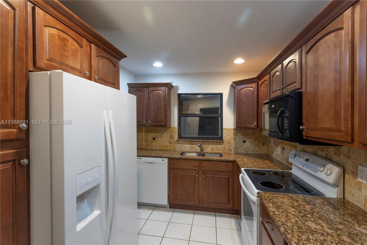 2700 N Seacrest Blvd , Boynton Beach, FL 33435 Photo