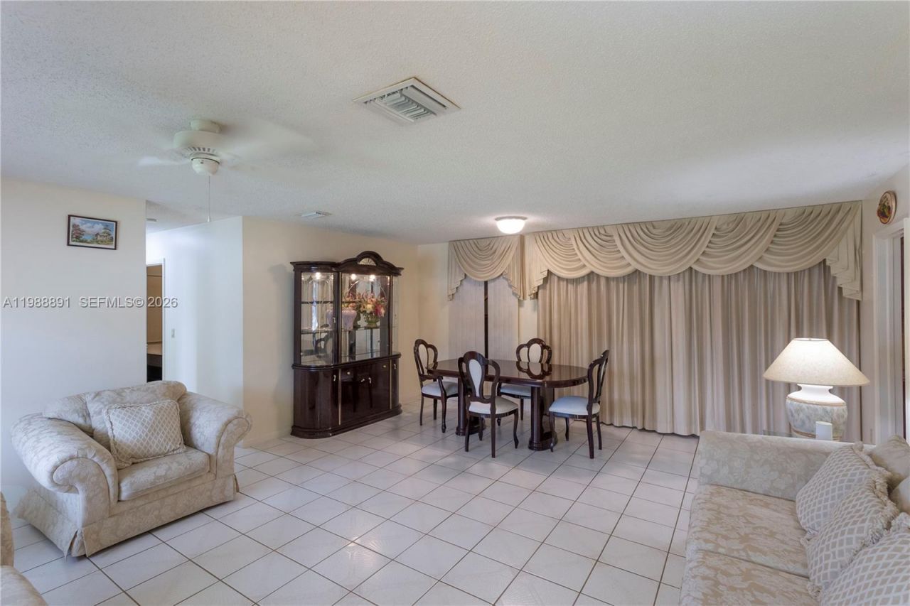 2700 N Seacrest Blvd , Boynton Beach, FL 33435 Photo