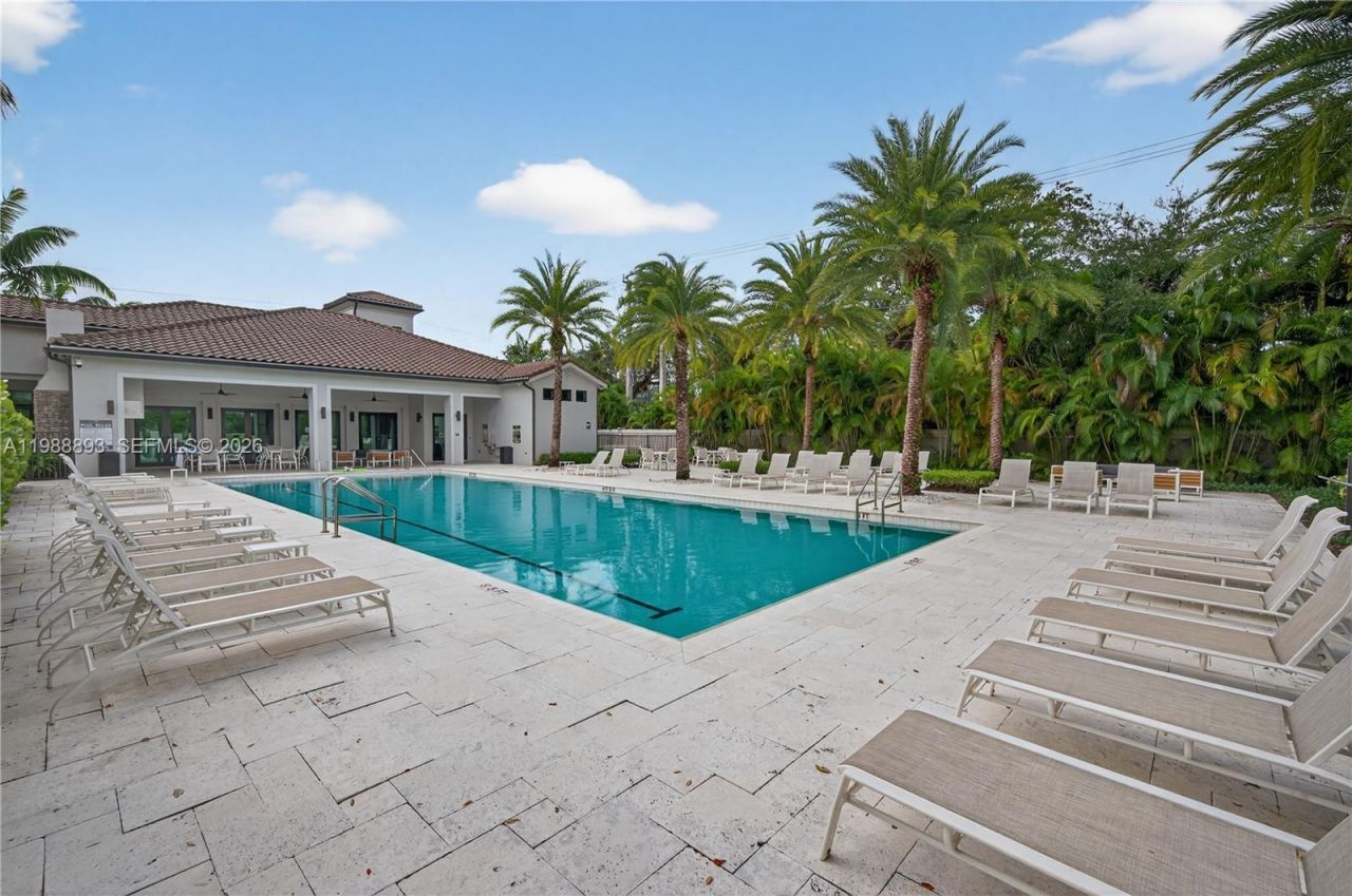 5999 E Brookfield Cir E , Hollywood, FL 33312 Photo