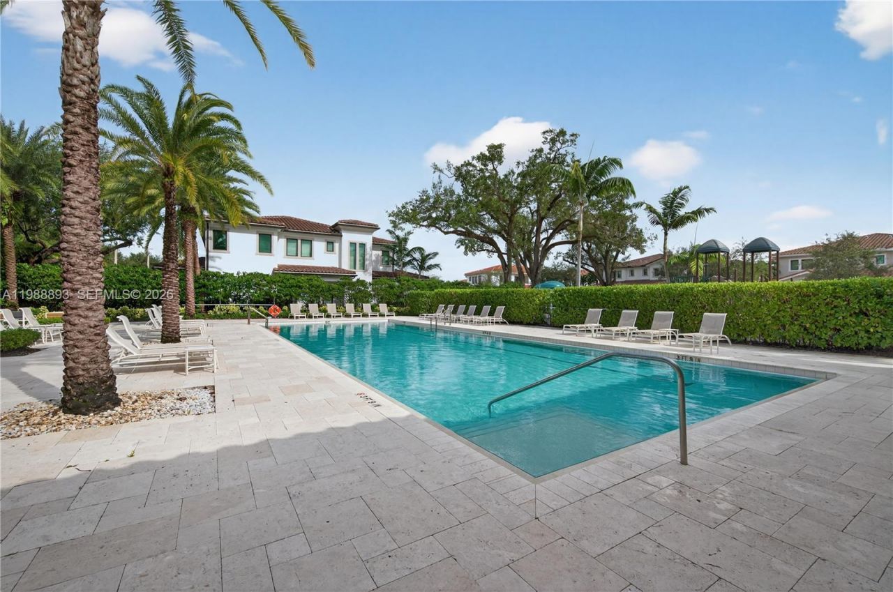 5999 E Brookfield Cir E , Hollywood, FL 33312 Photo