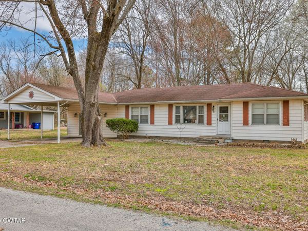 116 Carlton Terrace , Gleason, TN 38229