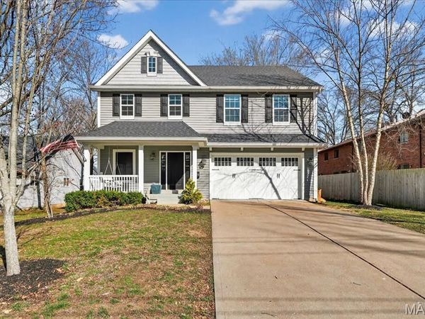 350 S Van Buren Avenue , Kirkwood, MO 63122