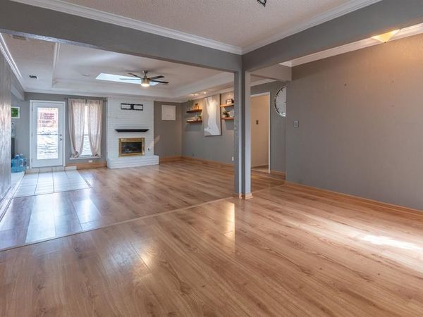 2707 Woodshire Drive, Arlington, TX 76016