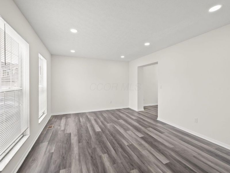 1379 Restwood Court, Columbus, OH 43204 Photo 10