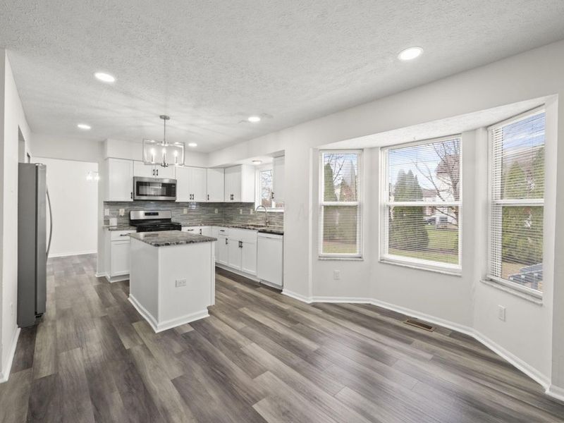 1379 Restwood Court, Columbus, OH 43204 Photo 17