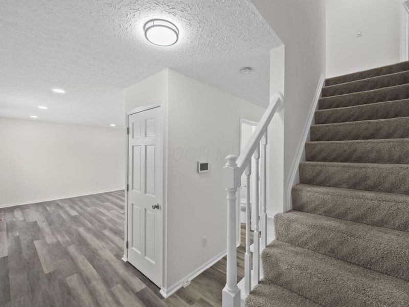 1379 Restwood Court, Columbus, OH 43204 Photo 28