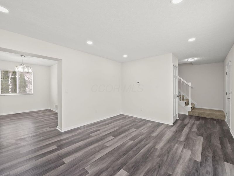 1379 Restwood Court, Columbus, OH 43204 Photo 7