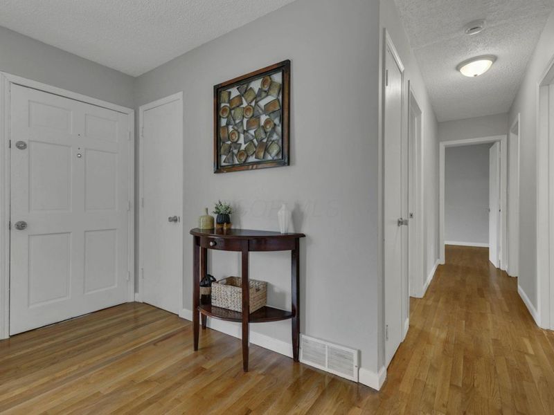 435 Alison Court, Lancaster, OH 43130 Photo 5