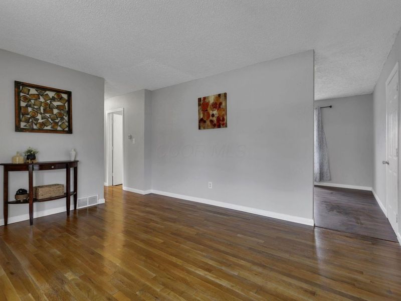 435 Alison Court, Lancaster, OH 43130 Photo 7