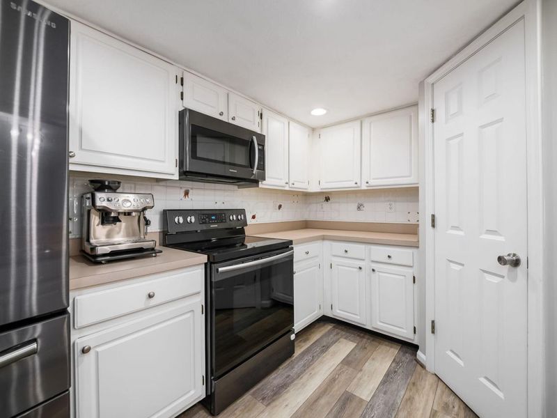 622 Lakeview Drive S, Grove City, OH 43123 Photo 5