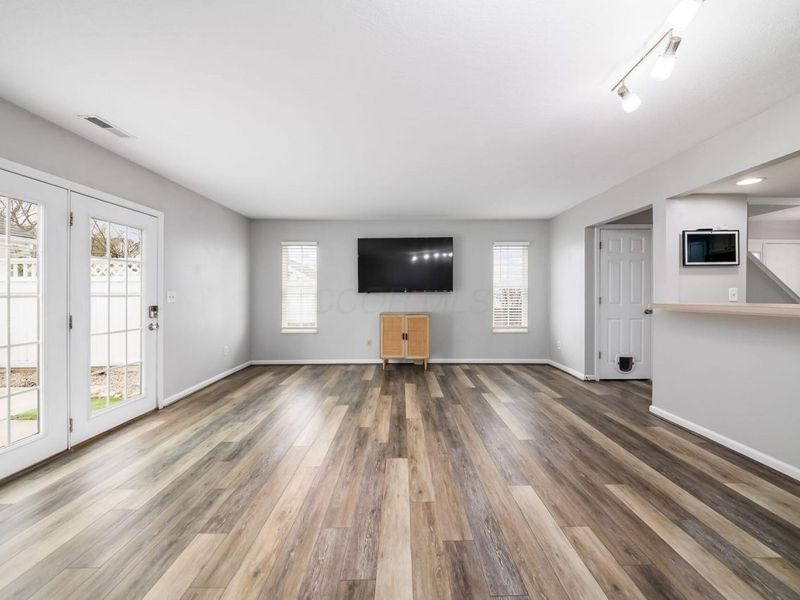 622 Lakeview Drive S, Grove City, OH 43123 Photo 7