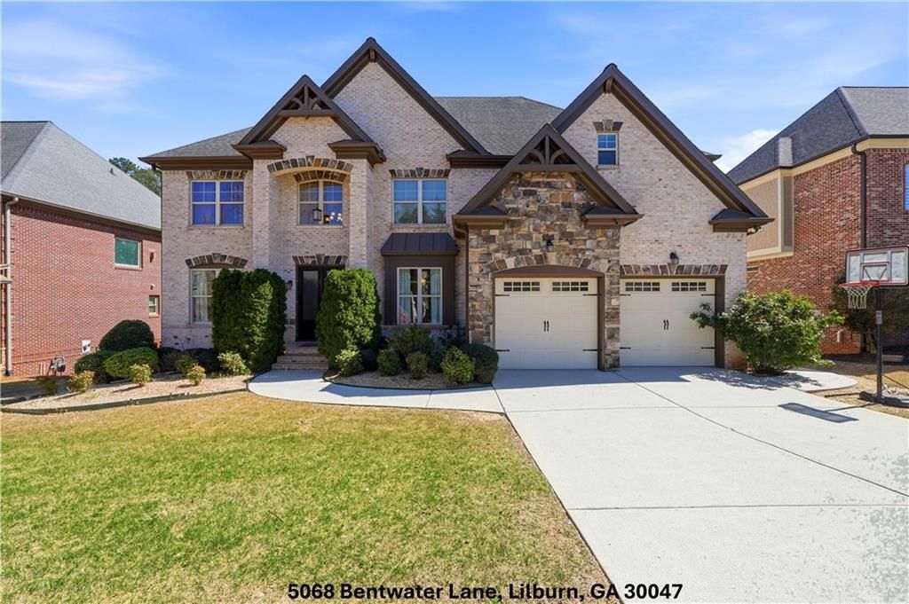 5068 Bentwater Lane Sw, Lilburn, GA 30047 Main Photo