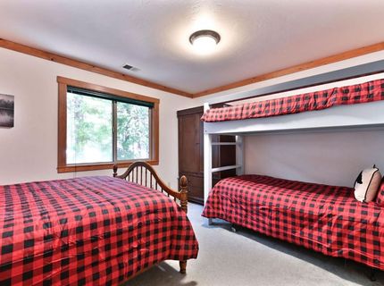 127 Summit Level Rd, Dorrington, CA 95223 Photo