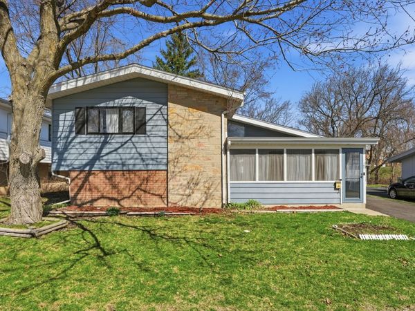 107 Chestnut Street , Park Forest, IL 60466