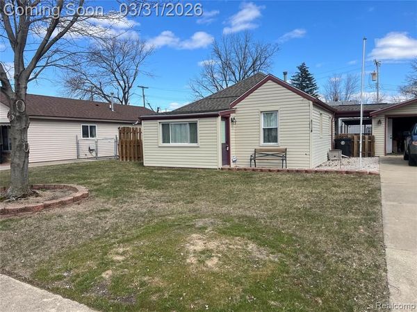 20408 Saint Francis Street, Livonia, MI 48152