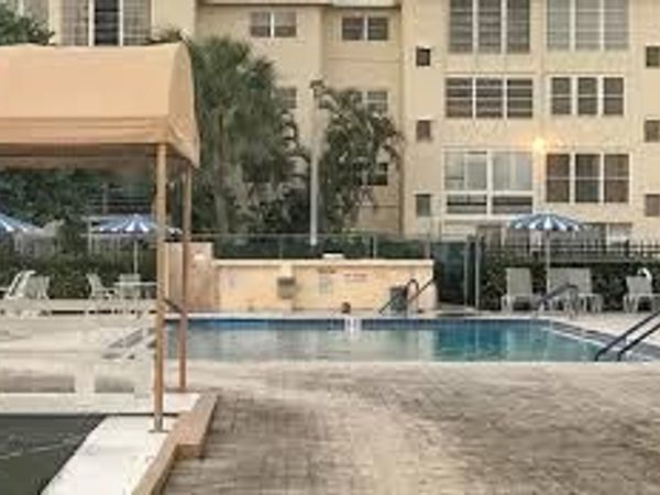 2515 NE 1st Court, Unit 209, Boynton Beach, FL 33435