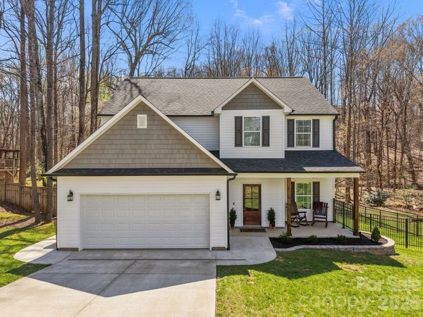 6413 Muirfield Drive, Greensboro, NC 27410
