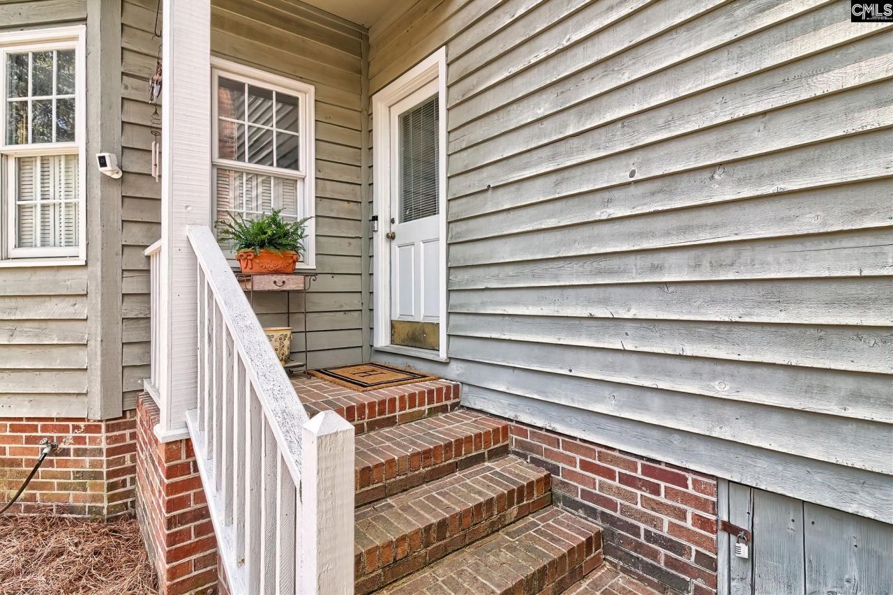 320 Hampton Trace Lane  Photo 29