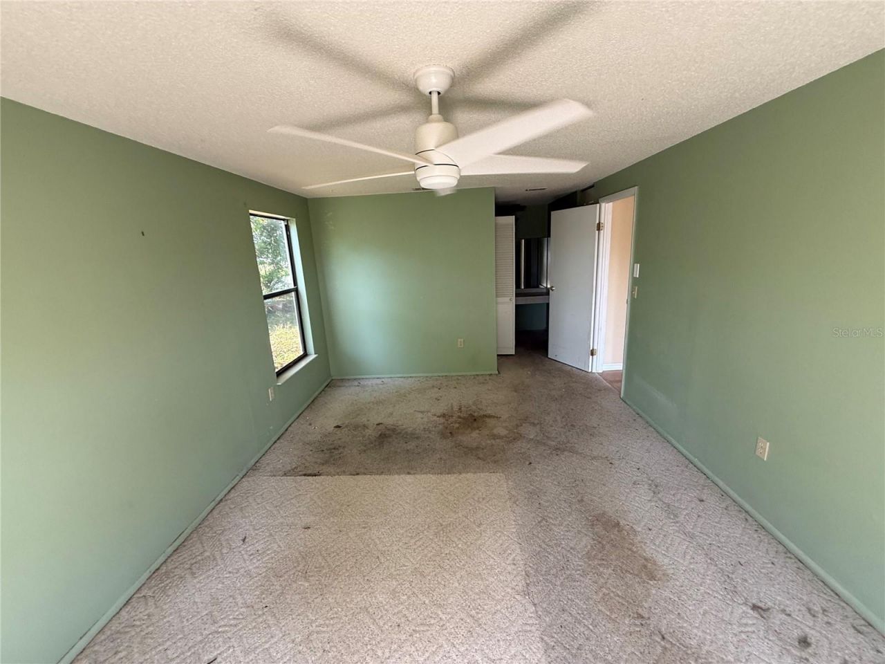 6608 36th Avenue Drive W, Bradenton, FL 34209 Photo