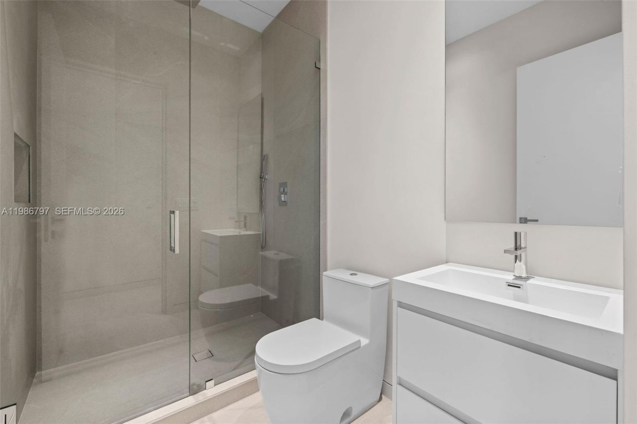 4534 Sheridan Ave, Miami Beach, FL 33140 Photo