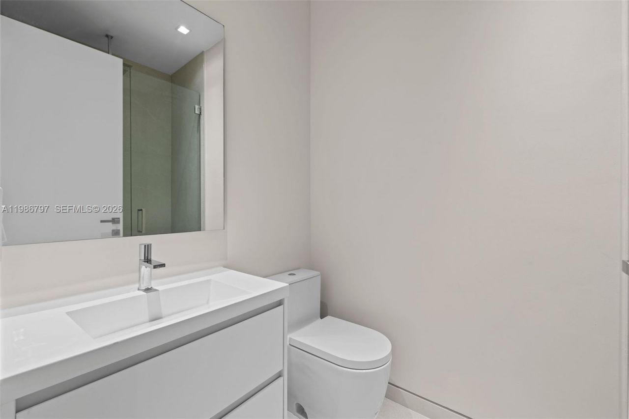 4534 Sheridan Ave, Miami Beach, FL 33140 Photo
