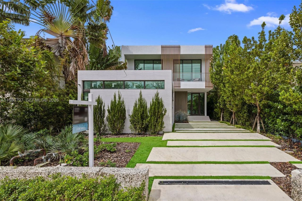4534 Sheridan Ave, Miami Beach, FL 33140 Photo