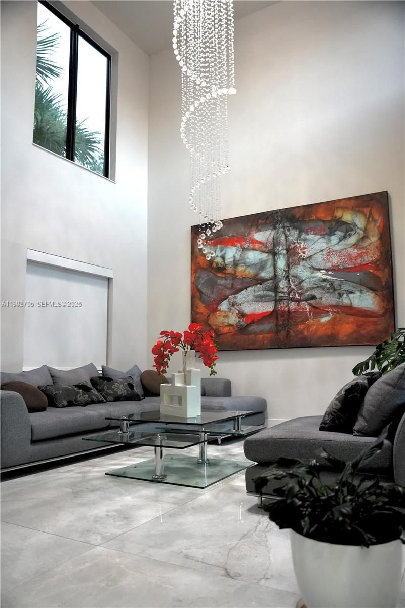 19262 NW 89th Ave , Hialeah, FL 33018 Photo