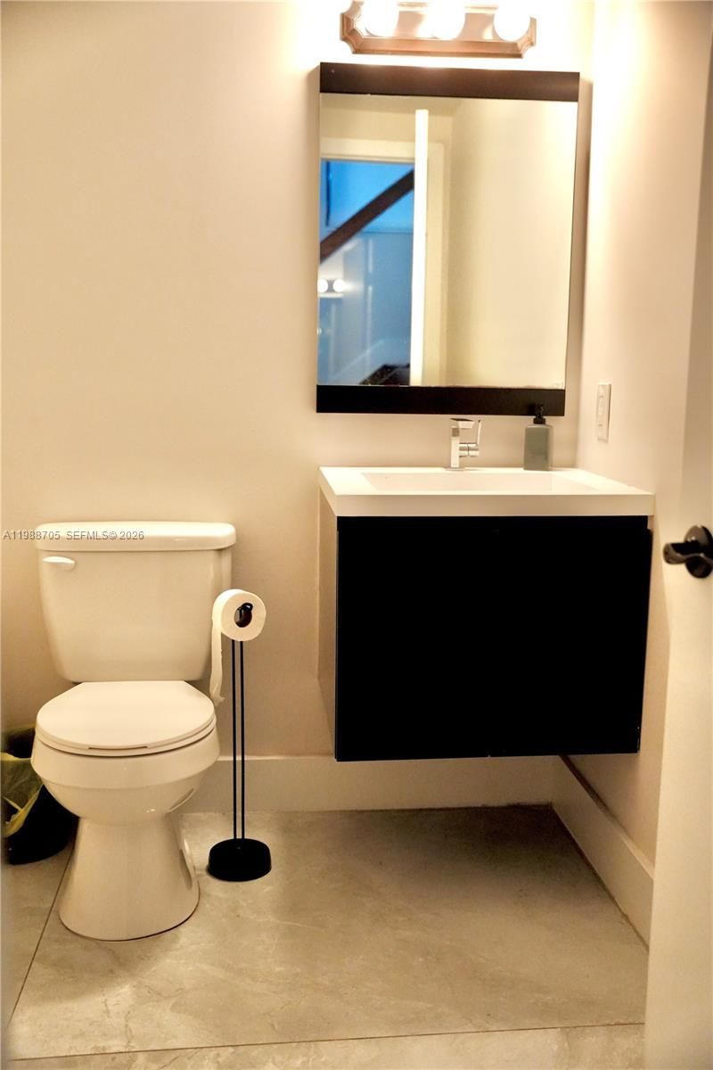 19262 NW 89th Ave , Hialeah, FL 33018 Photo