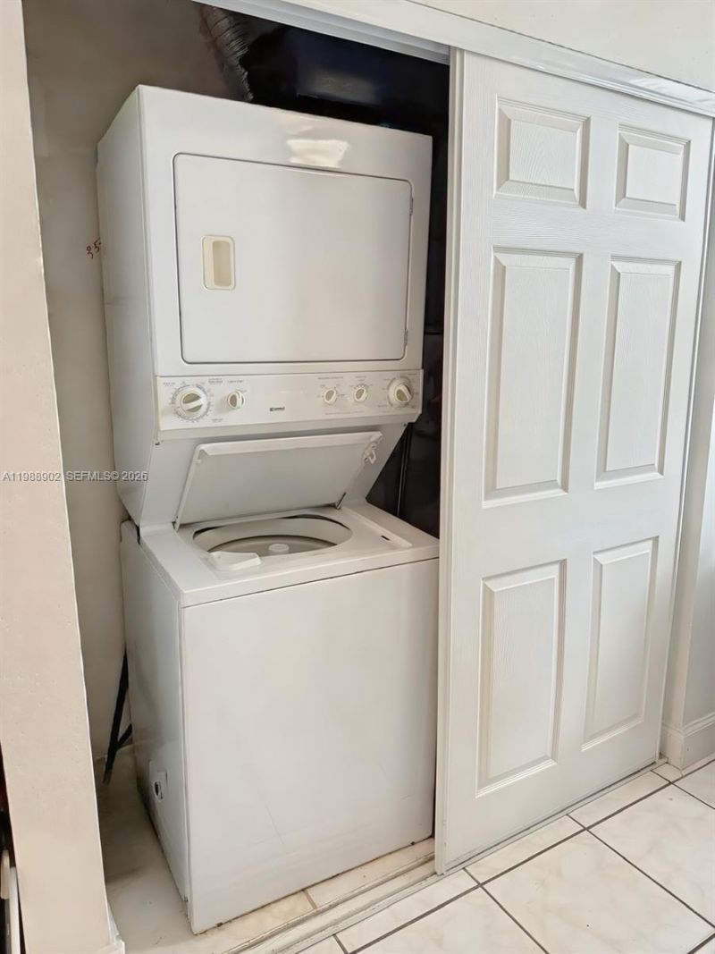 1040 NW 80th Ave , Unit 203, Margate, FL 33063 Photo