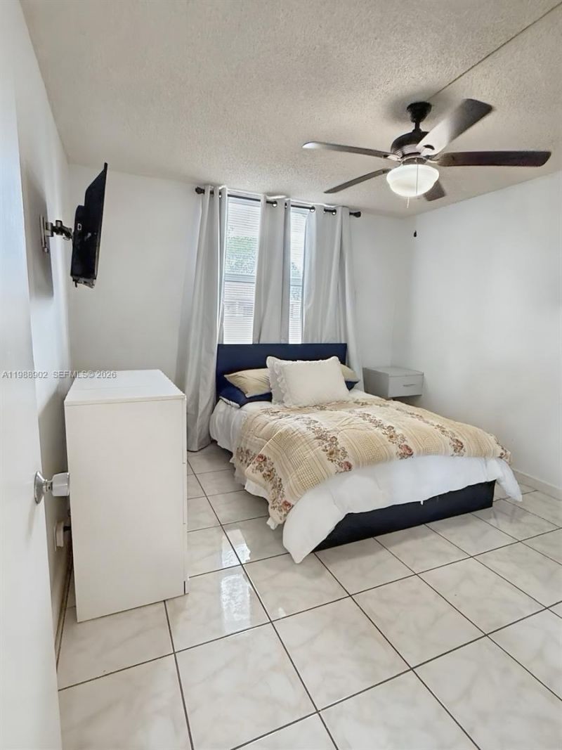 1040 NW 80th Ave , Unit 203, Margate, FL 33063 Photo