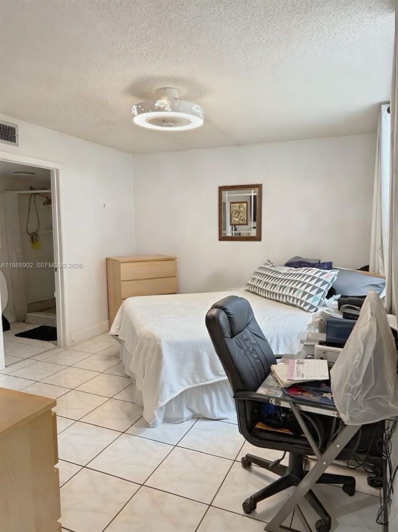 1040 NW 80th Ave , Unit 203, Margate, FL 33063 Photo