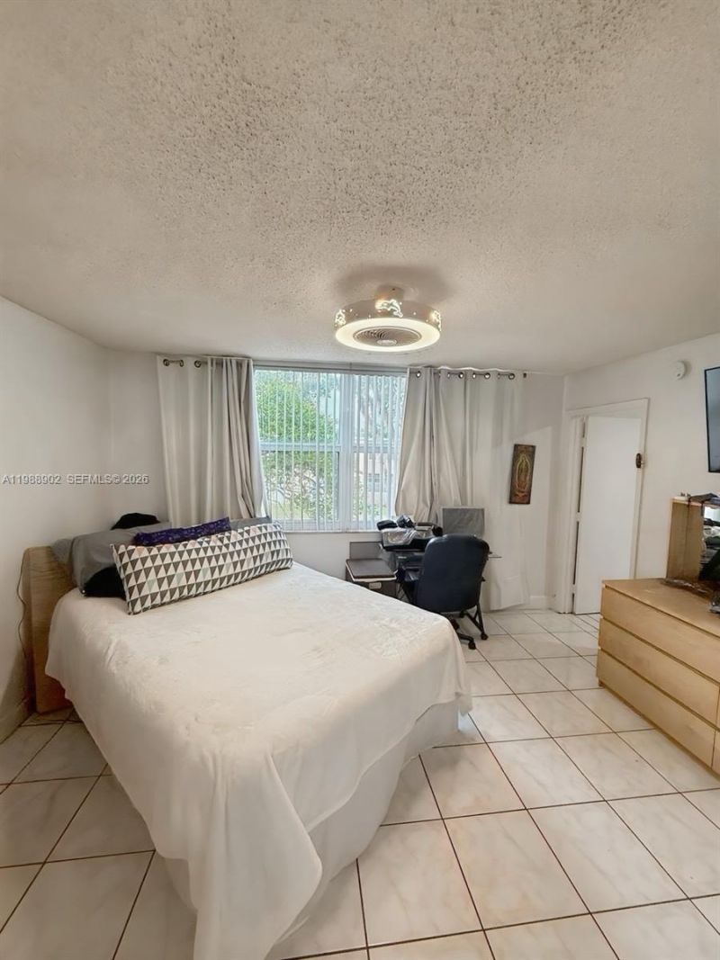 1040 NW 80th Ave , Unit 203, Margate, FL 33063 Photo