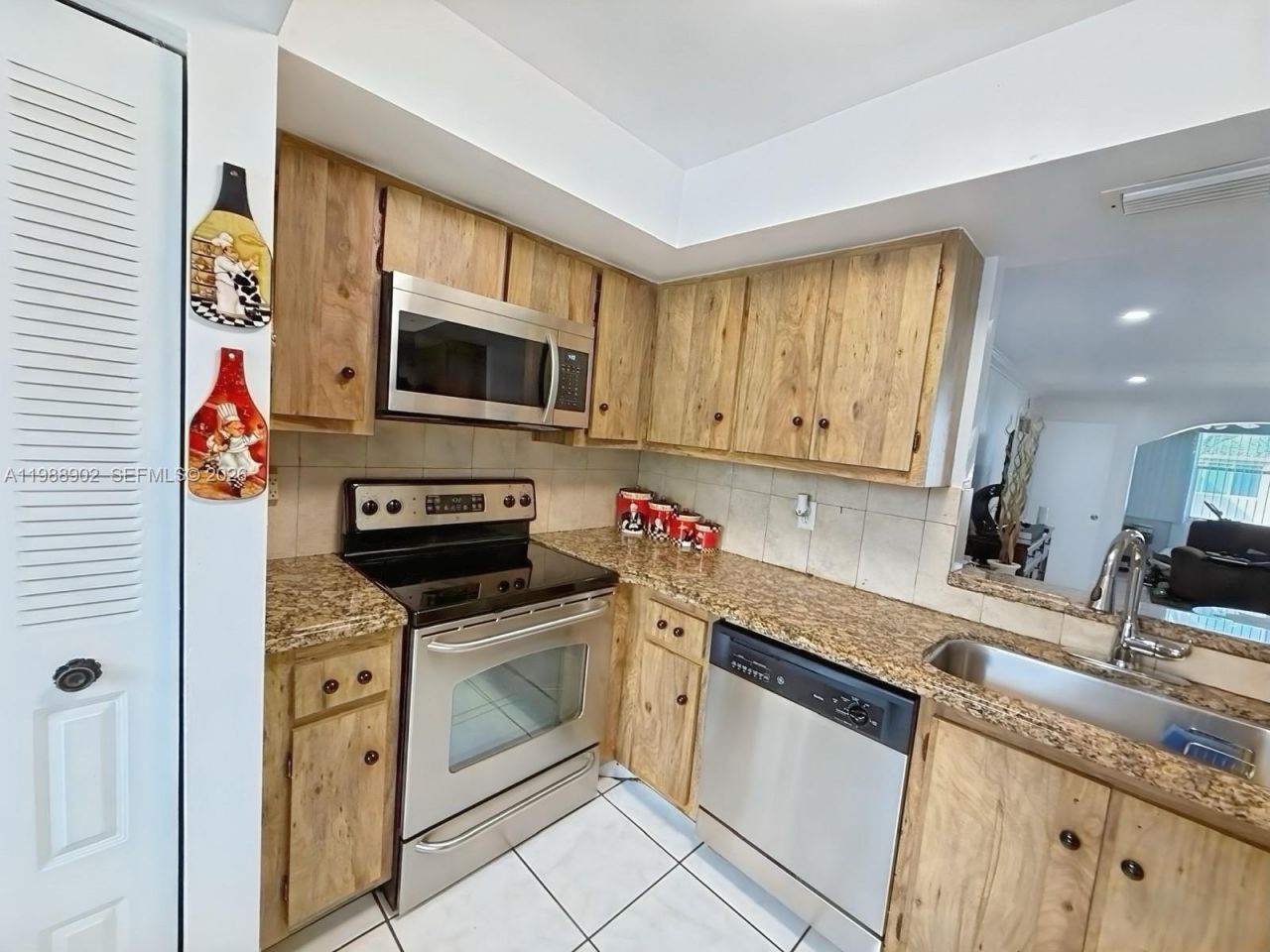 1040 NW 80th Ave , Unit 203, Margate, FL 33063 Photo