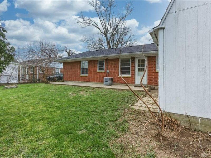 610 Portage Path, Springfield, OH 45506 Photo 30