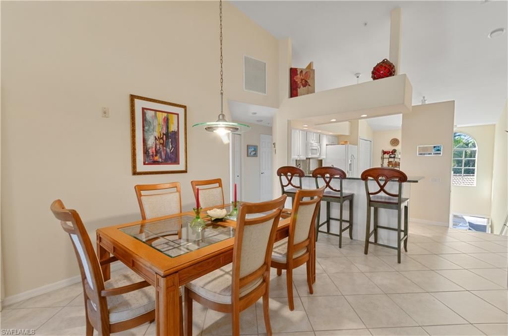 13050 Amberley Ct , Unit 712, Bonita Springs, FL 34135 Photo