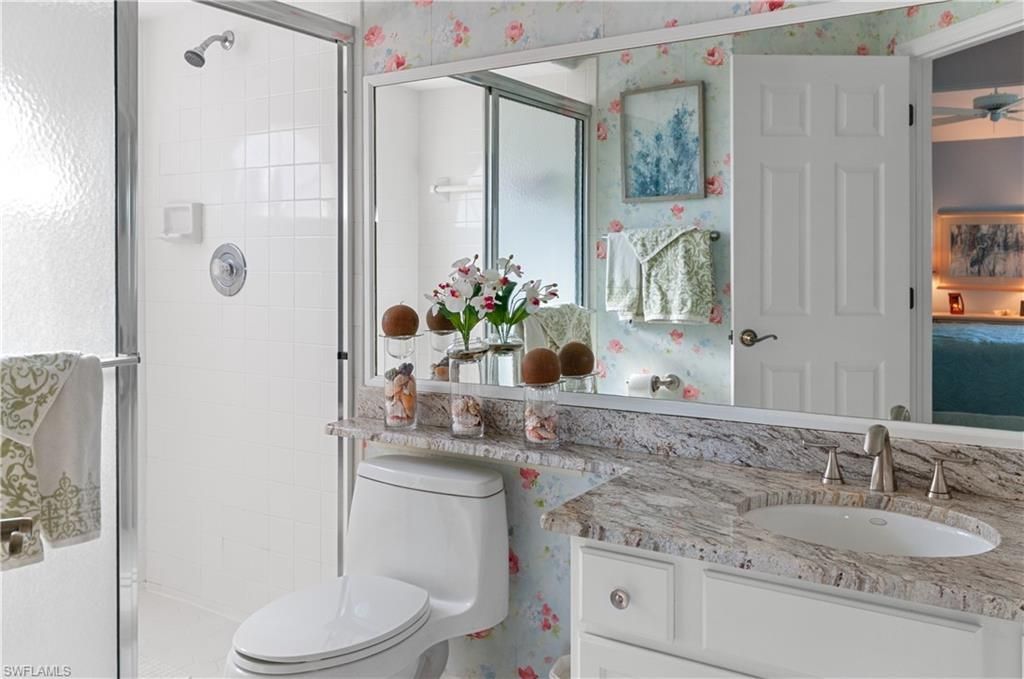 13050 Amberley Ct , Unit 712, Bonita Springs, FL 34135 Photo