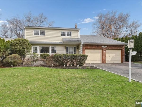 619 Cadmus Court, TEANECK, NJ 07666