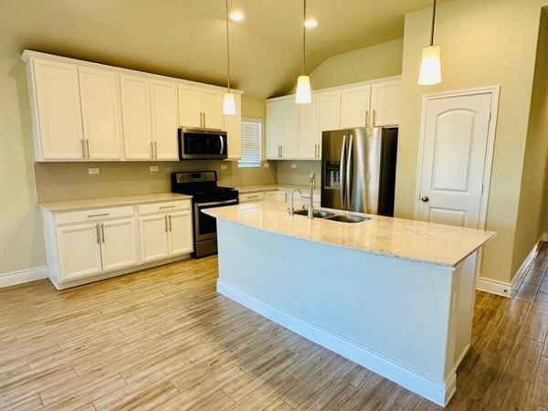 7711 Cottonwood, Boerne, TX 78015