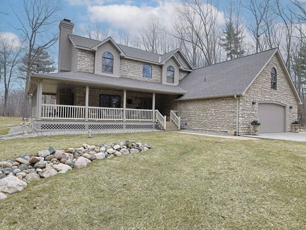 9593 Oakley Road, St. Charles, MI 48655