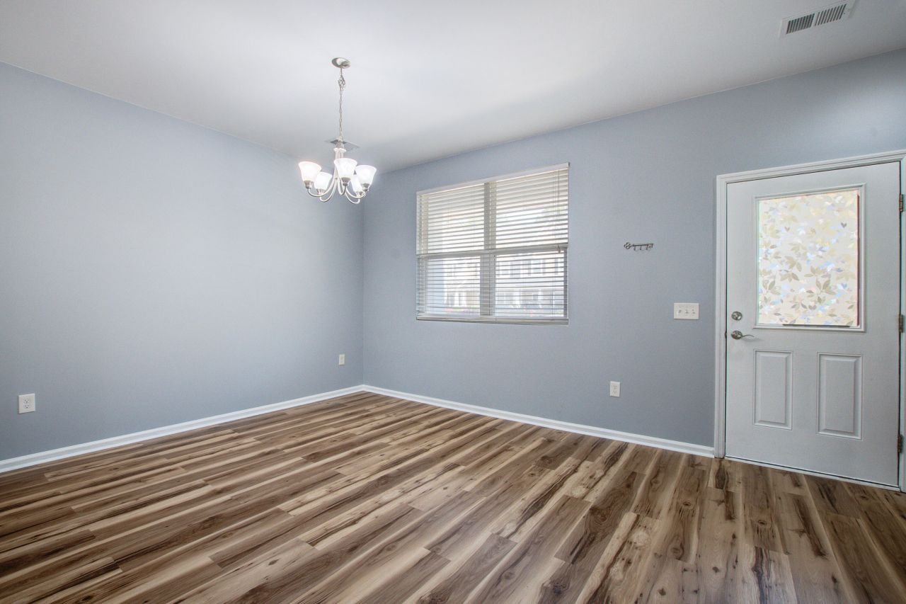 362 Flyway Road Photo 10