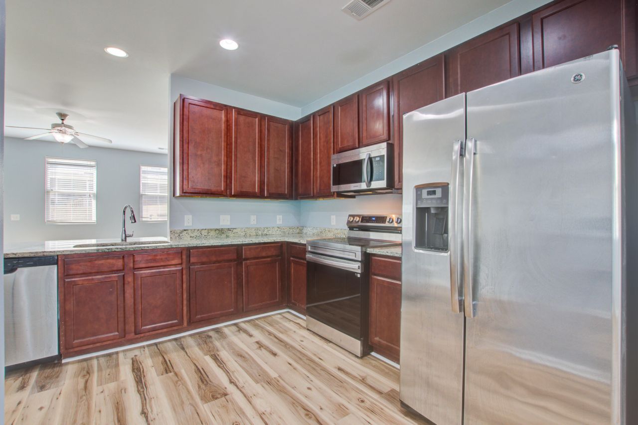 362 Flyway Road Photo 12