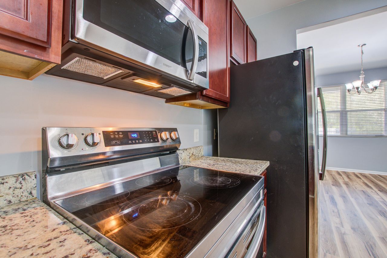 362 Flyway Road Photo 14