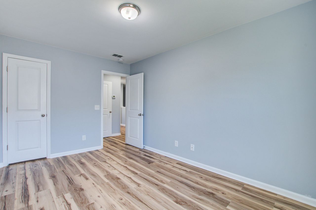 362 Flyway Road Photo 32