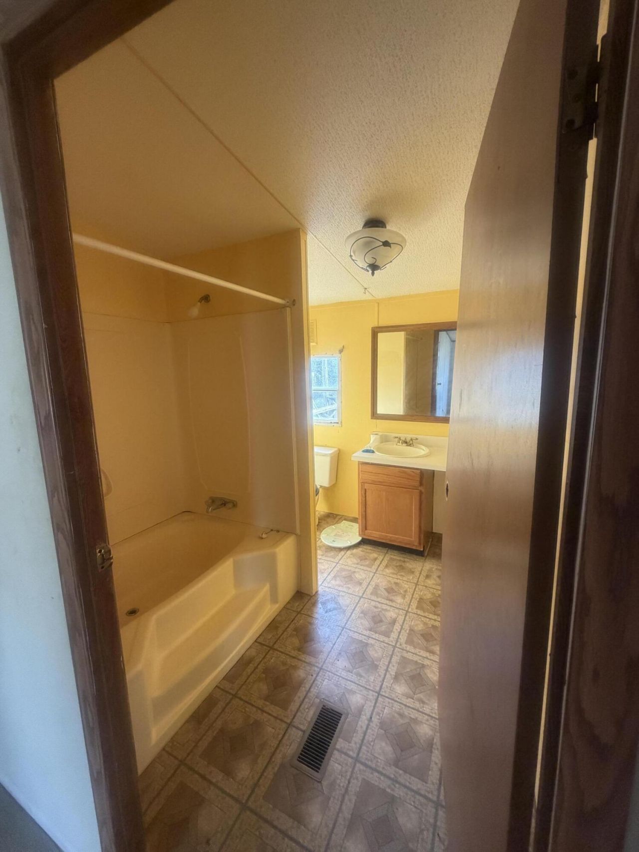 144 Arant Drive Photo 15